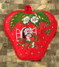 Load image into Gallery viewer, Vintage Strawberry Shortcake- set of 4 pieces