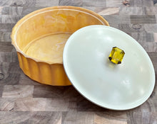 Load image into Gallery viewer, Vintage Avon Topaze Beauty Dust- empty container