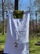 Load image into Gallery viewer, Vintage Abercrombie Bath Towel Set