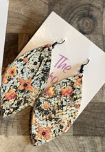 Load image into Gallery viewer, The Dorothy- Available in 3 prints