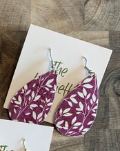 Load image into Gallery viewer, The Henrietta- Available in 5 prints