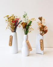 Load image into Gallery viewer, Mini Dried Floral Vase & Wood Gift Tag- Thank you