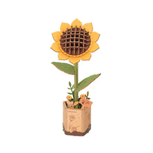 Load image into Gallery viewer, 3D Wooden Flower Puzzles: Sunflower
