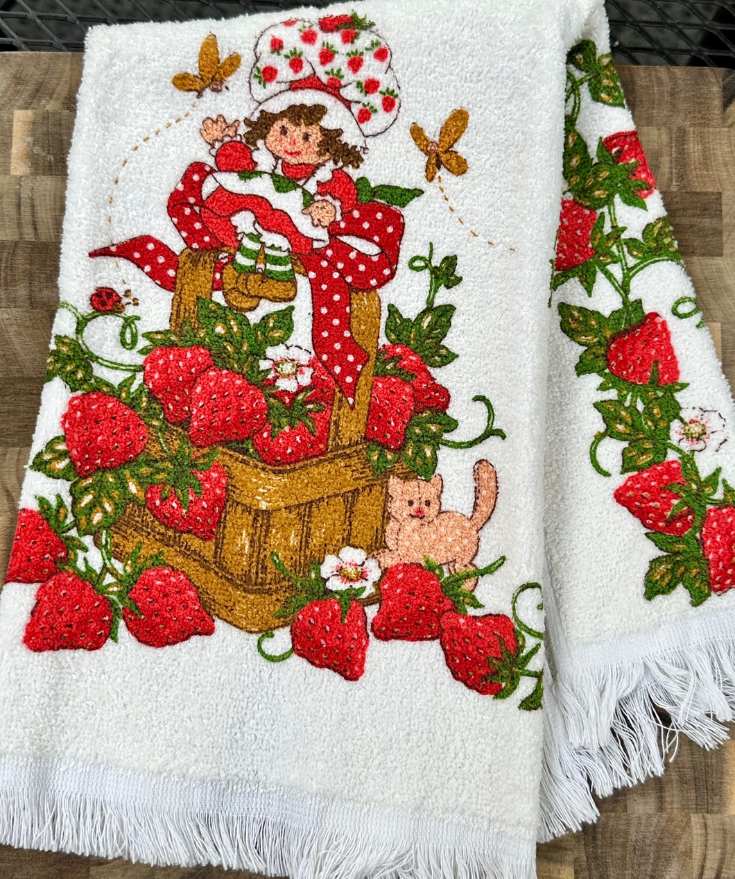 Vintage Strawberry Shortcake- set of 4 pieces