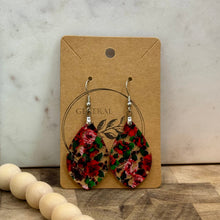 Load image into Gallery viewer, Rose earrings
